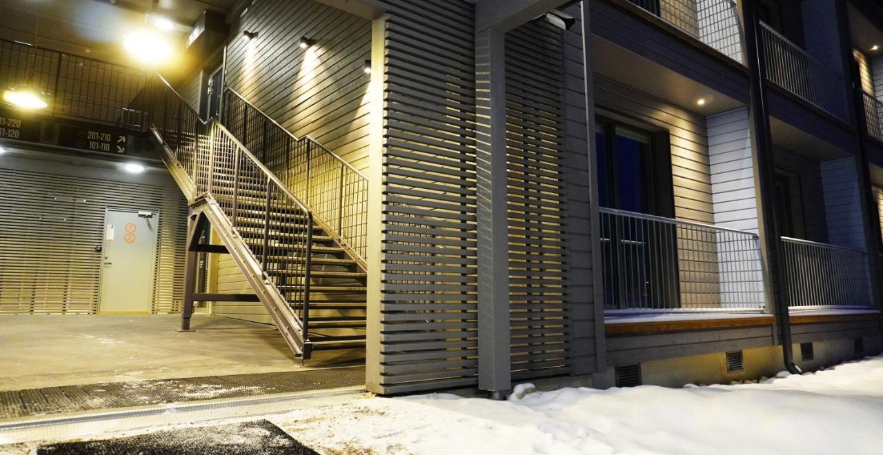 Kide Hotel By Iso-Syoete Eksteriør billede